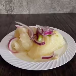 Yuca con Mojo
